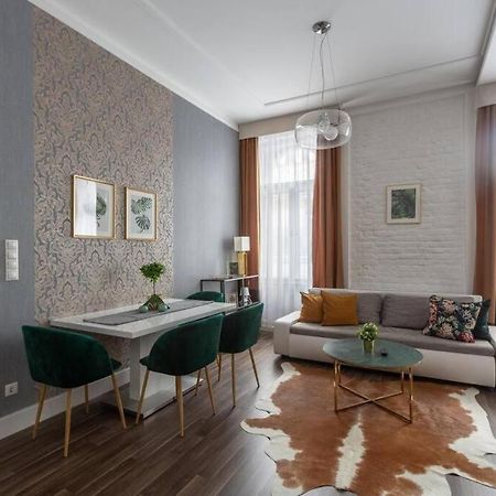 Chic, Captivating Space Near Opera House Budapest Extérieur photo